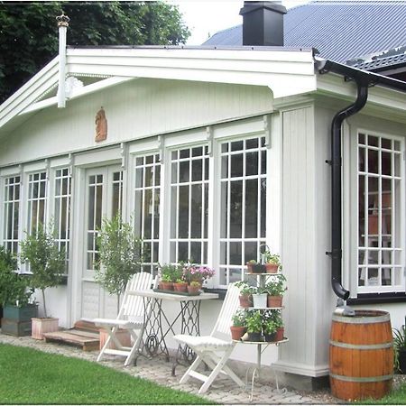 Rensmurs Hattstuga Sala Buitenkant foto